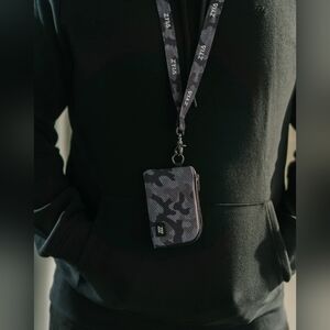 Brand New ZYIA Men's Camo Lifestyle Lanyard Wallet